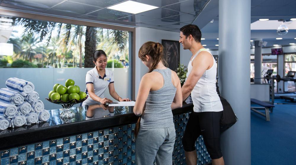 دانات منتجع العين المظهر الخارجي الصورة Reception at the Sports and Fitness Club