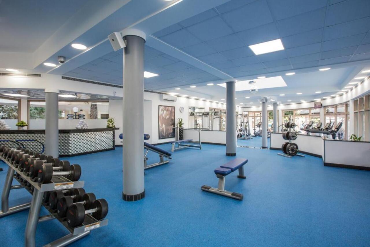 دانات منتجع العين المظهر الخارجي الصورة The gym at the University of Roehampton