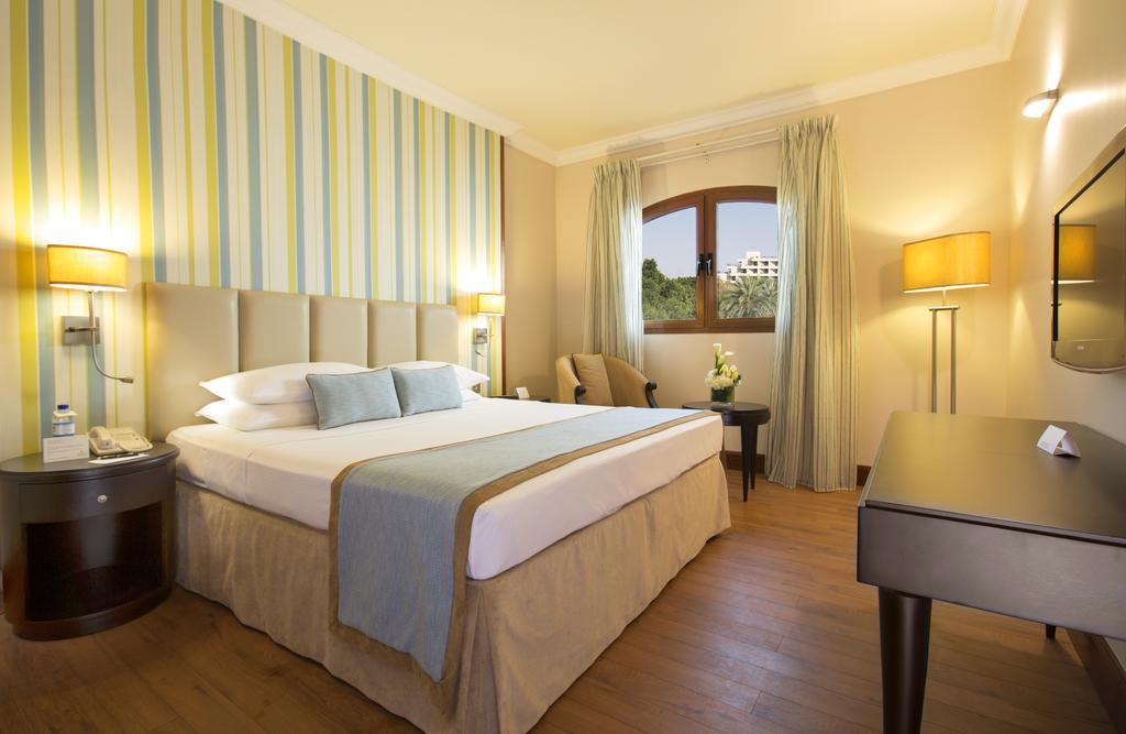 دانات منتجع العين المظهر الخارجي الصورة A room at the hotel